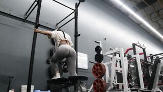 leg day workout with me || growing my glutes || bulking leg workout